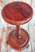 Dřevěný květinový stolek z masivu