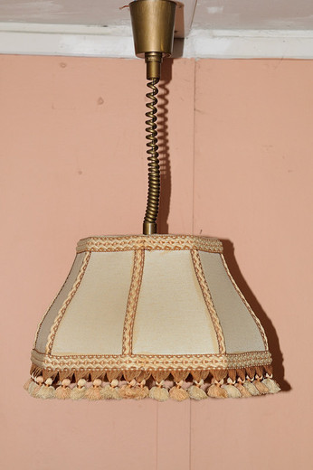 Lustr stahovací s textilním stínítkem