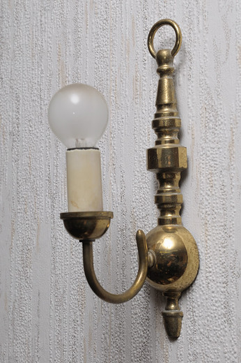 Nástěnná lampička mosazná bez stínítka