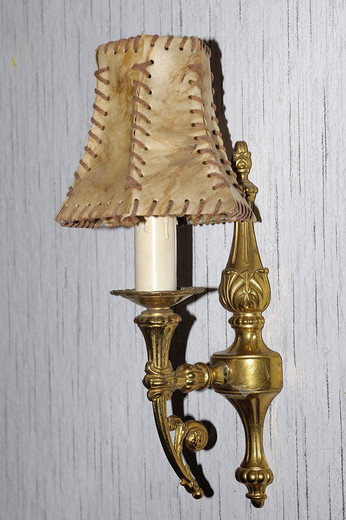 Nástěnná lampička mosazná zlatá