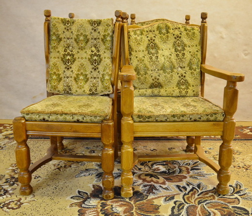 Selská židle květovaná masivní