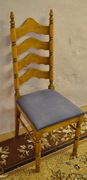 Královská jídelní židle modrá dřevěná