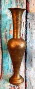 Mosazná váza zdobená gravírovaná 26cm